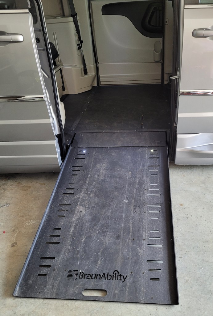 Side in floor ramp extended.